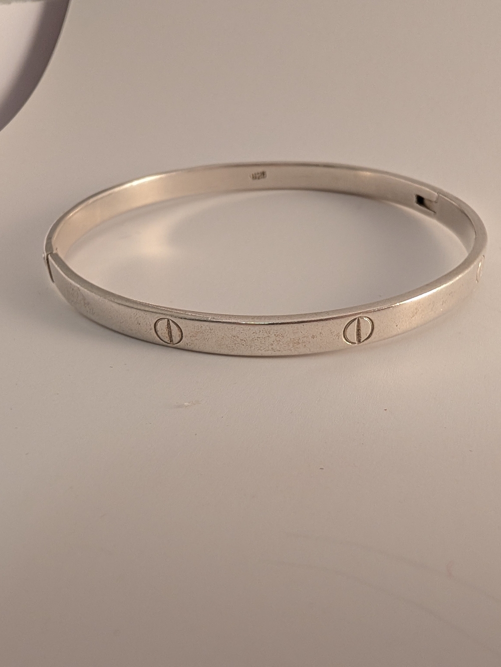 925 Silver Screw-Accent Hinged Bangle Bracelet
